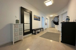 RAUMWUNDER in zentraler Innenstadtlage - 5 Zimmer für IHR GLÜCK
